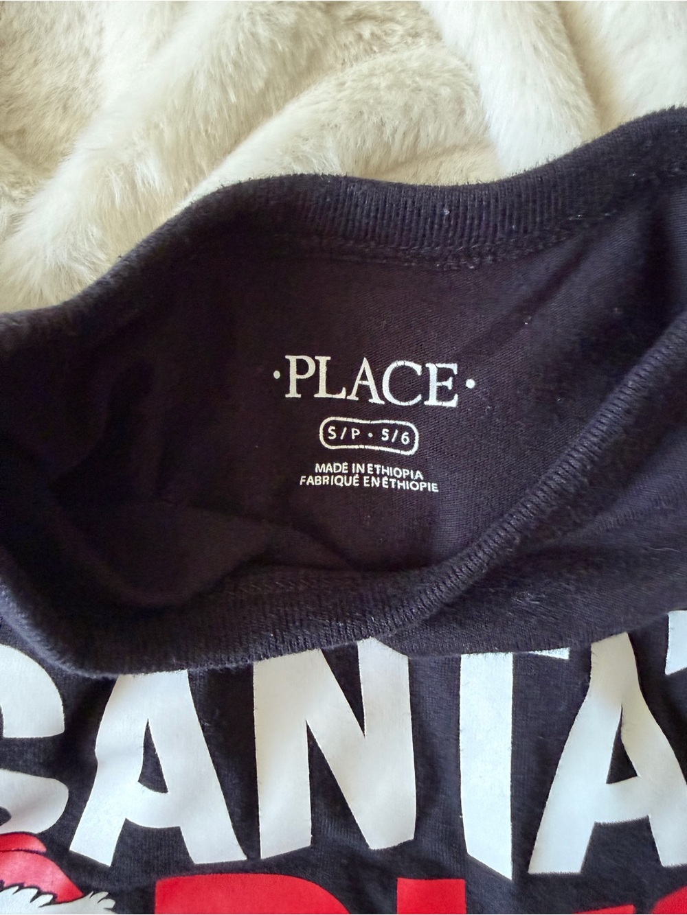 The Children's Place Black Short Sleeve Graphic Tee with White and Red Print